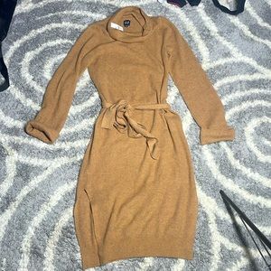 NWT GAP belted sweater dress with slit Small